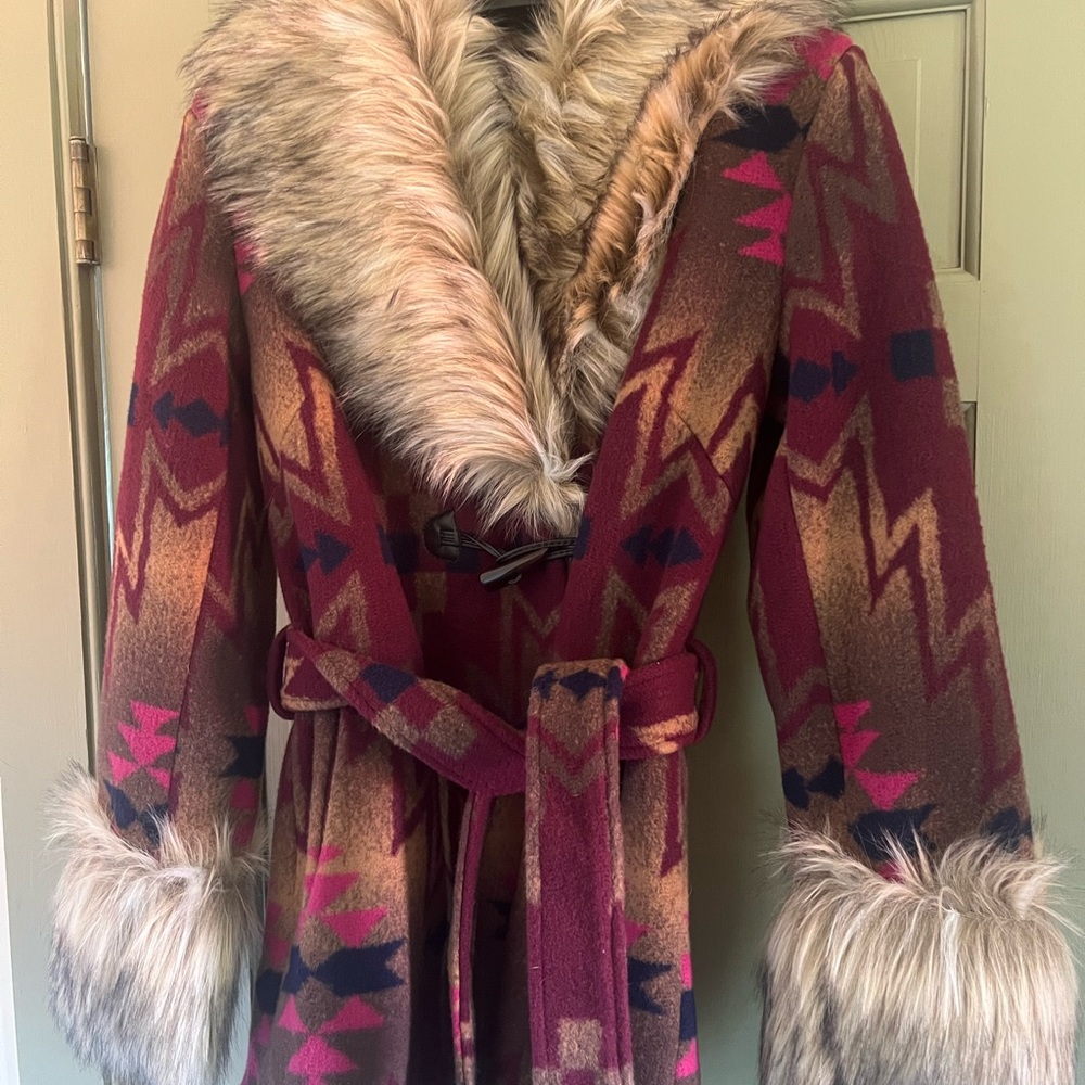 Tasha Polizzi Plains Coat, Medium - Picture 4 of 6